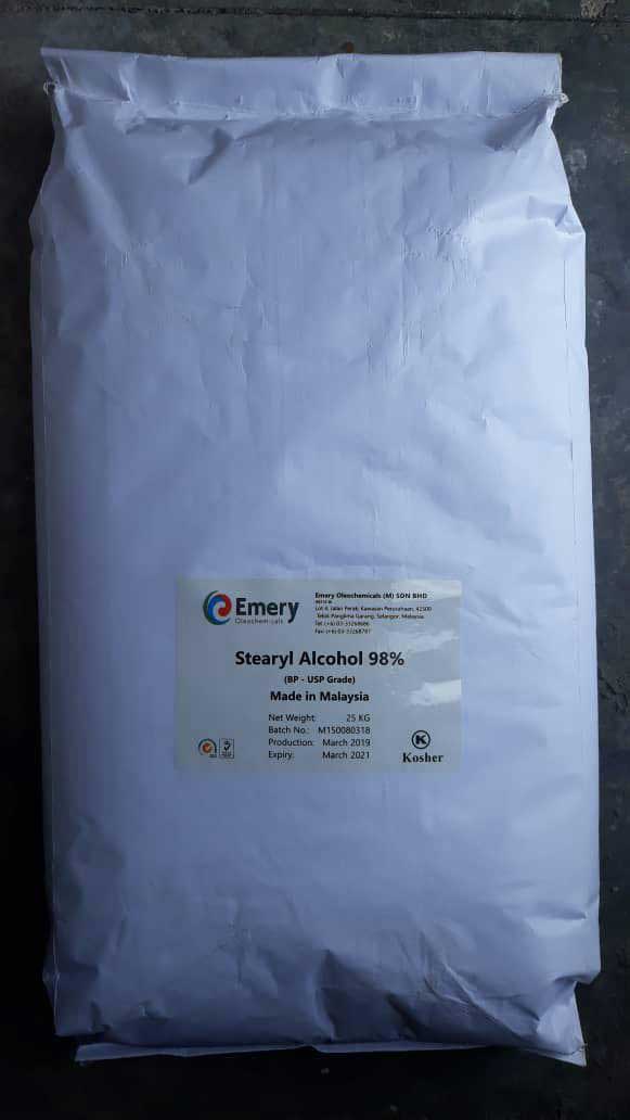 استئاریل الکل-Stearyl Alcohol